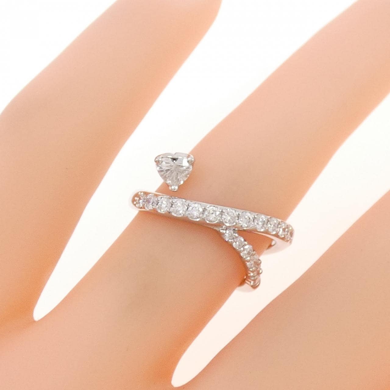 PT900 ハート ダイヤモンド リング 0.47CT