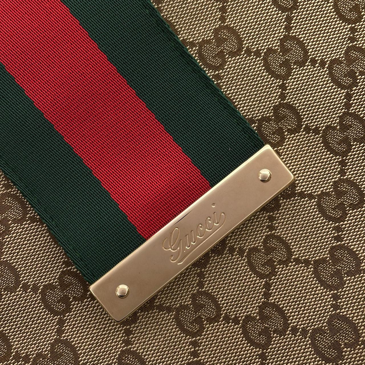 グッチ 233604 FW9MG ショルダーバッグ