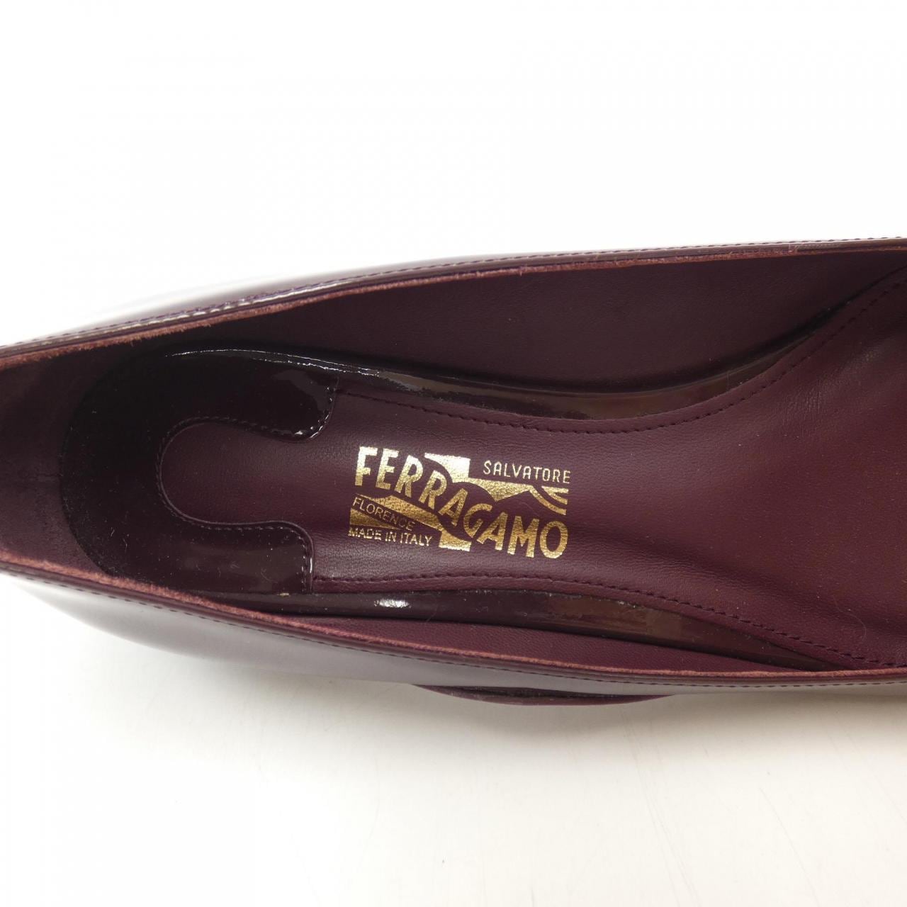 SALVATORE FERRAGAMO萨尔瓦多菲拉格慕平底鞋