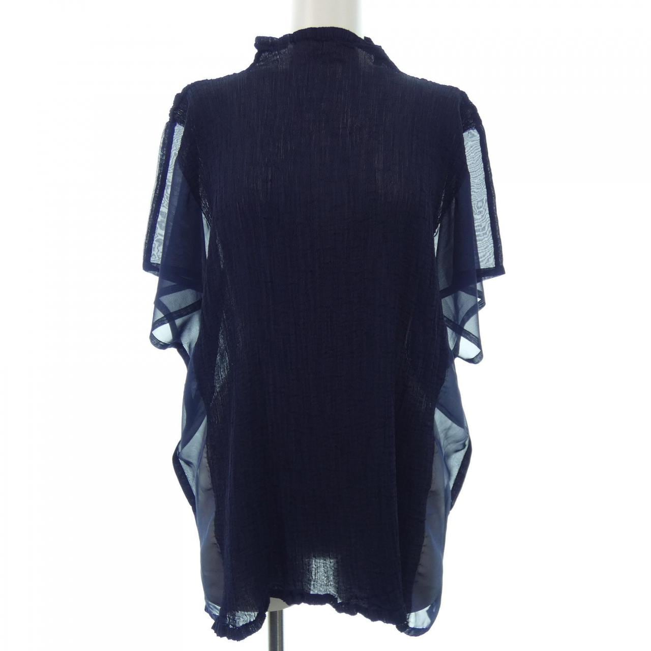 ミーイッセイミヤケ me ISSEY MIYAKE トップス