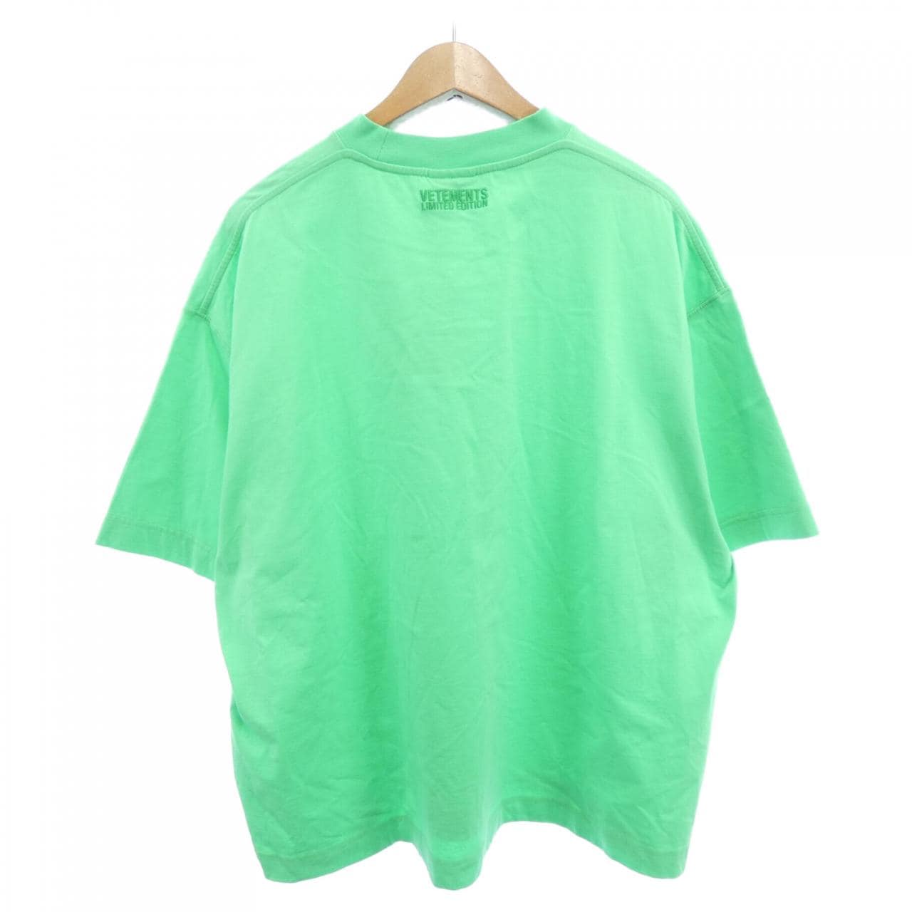ヴェトモン VETEMENTS Tシャツ