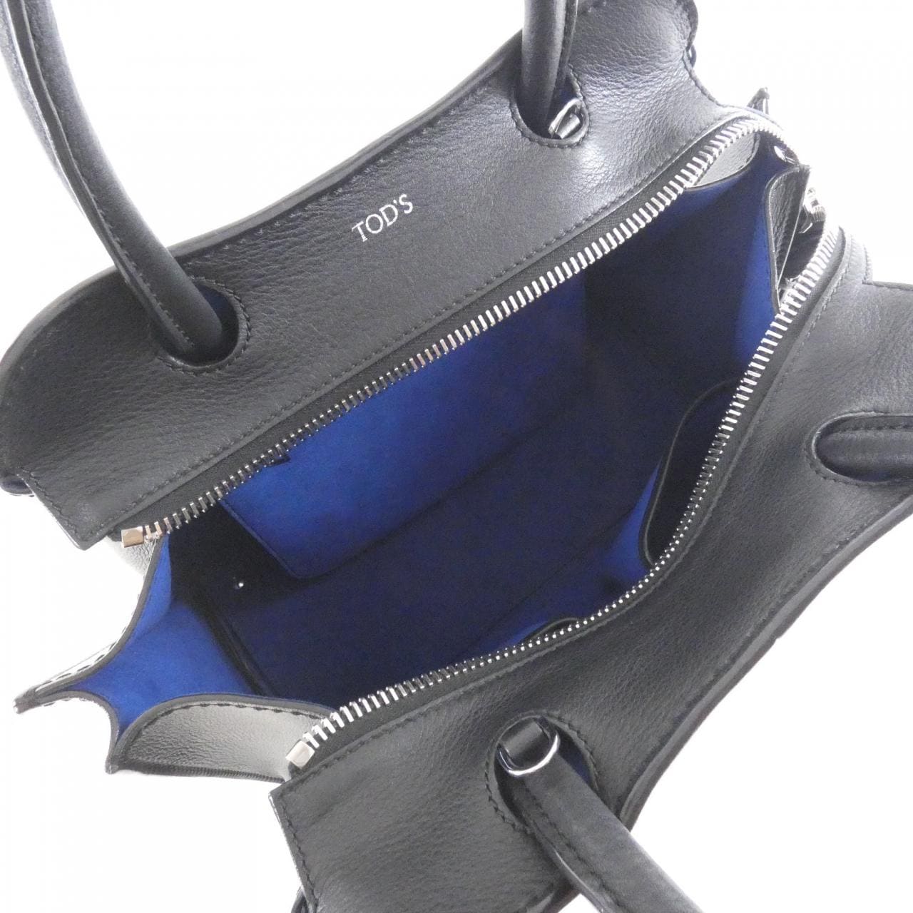 トッズ SELLA XBWANDA0200MTI9995 バッグ