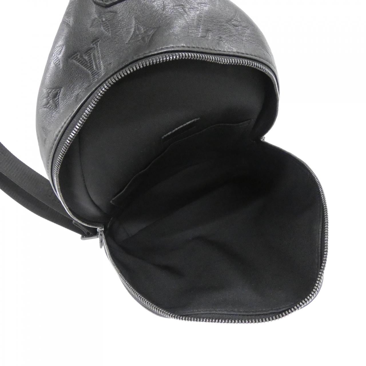 ルイヴィトン モノグラム シャドウ レーサー スリングバッグ M46107 ショルダーバッグ