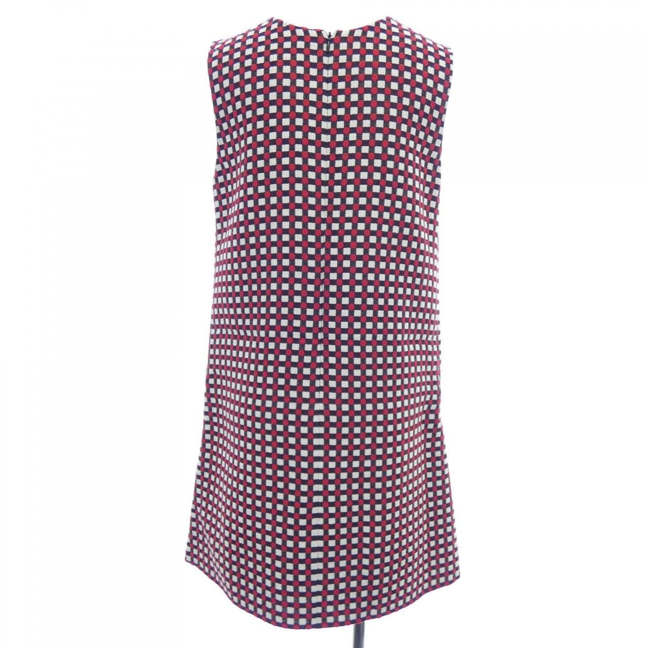 エンポリオアルマーニ EMPORIO ARMANI U2A05T U2104 ワンピース