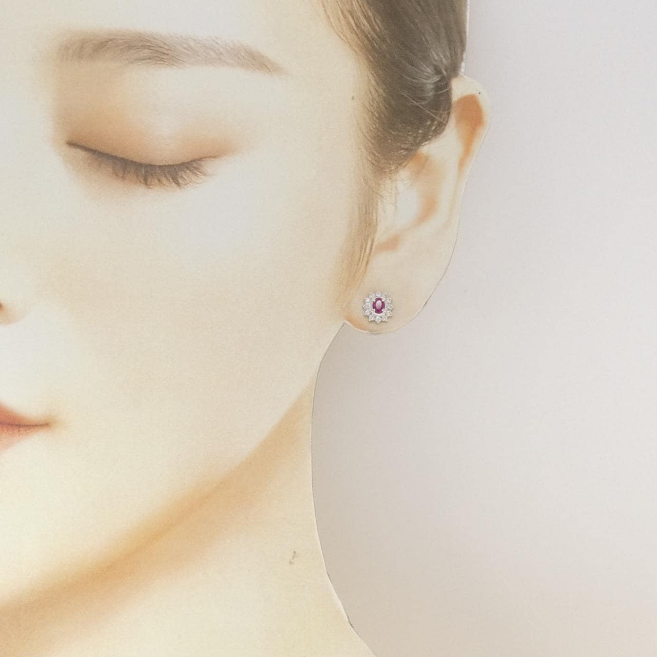 PT900 ルビー ピアス 0.970CT