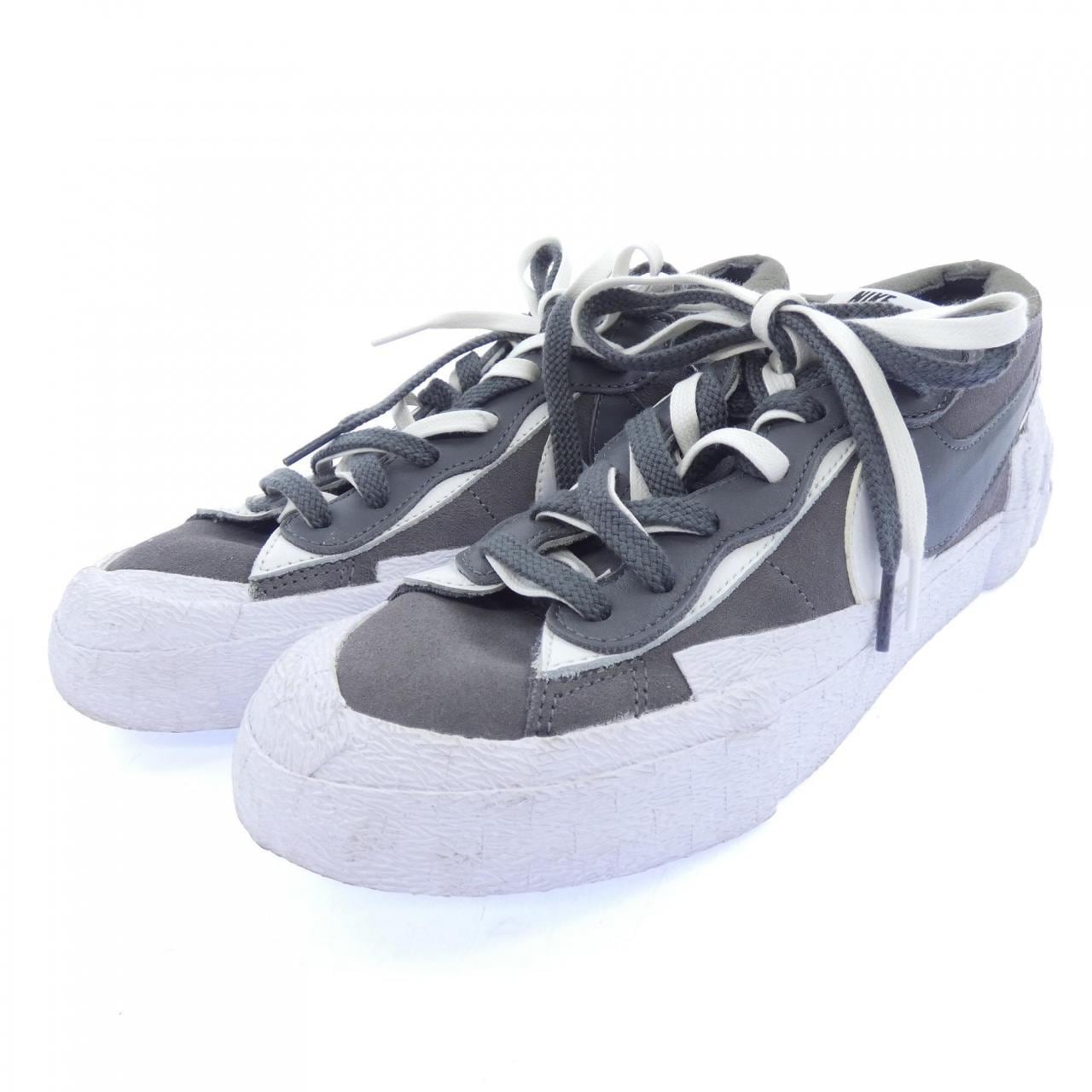 ナイキ NIKE SACAI/DD1877-002 スニーカー
