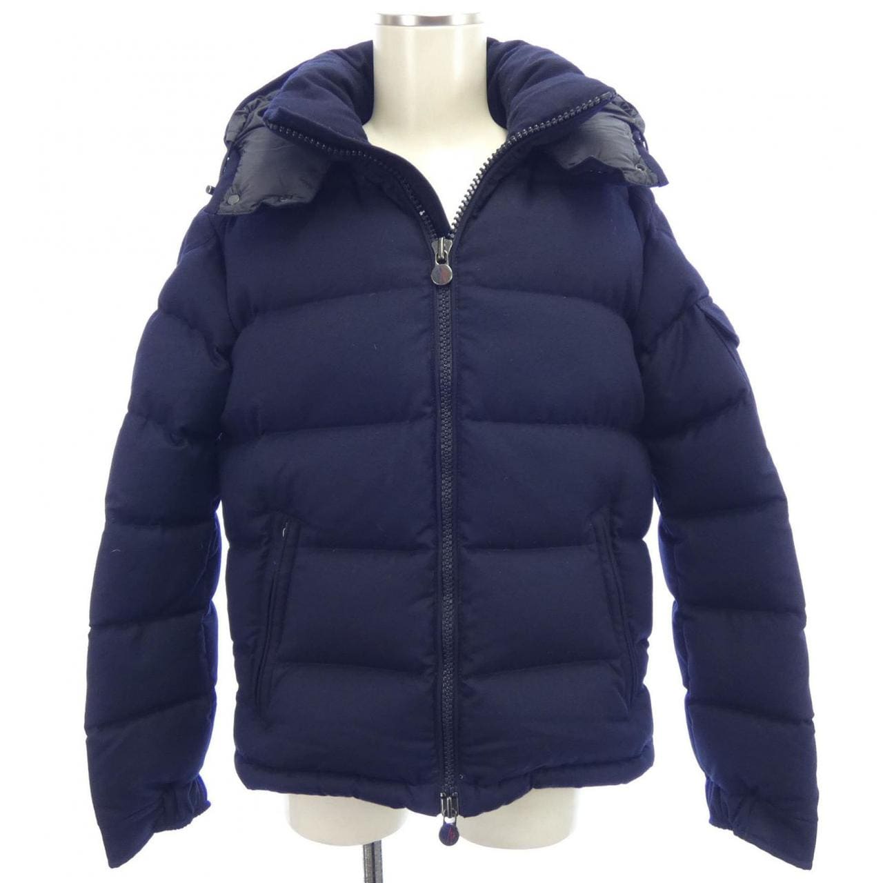 モンクレール MONCLER ダウンジャケット