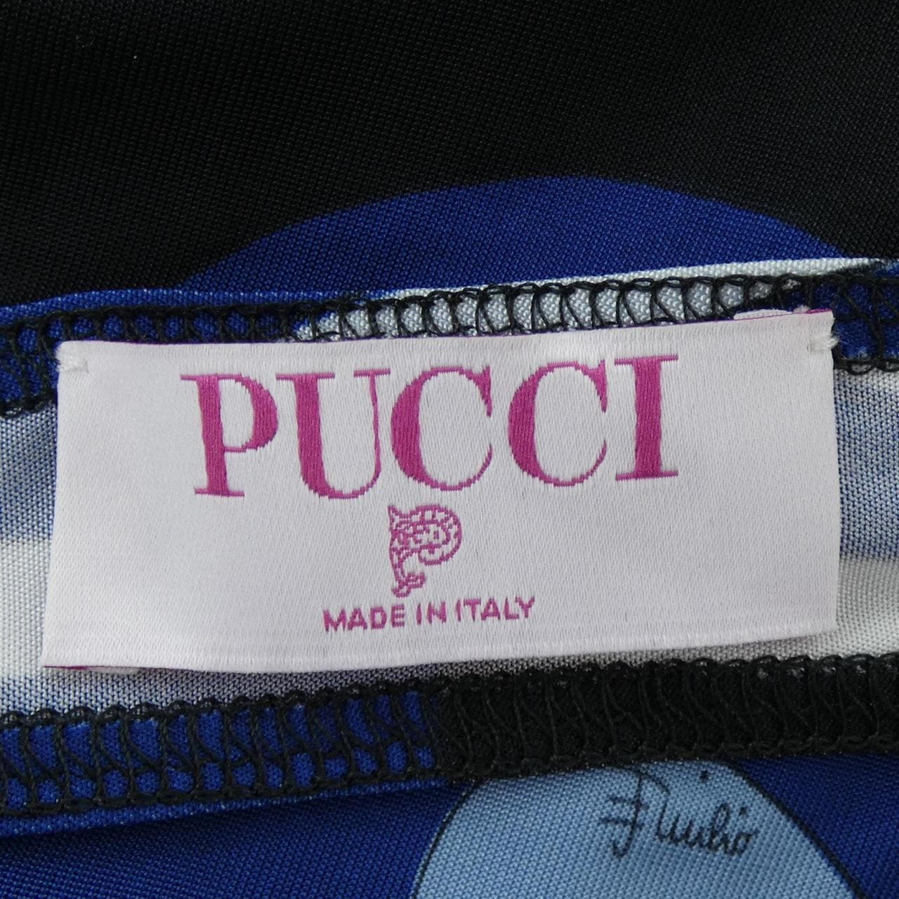 エミリオプッチ EMILIO PUCCI トップス