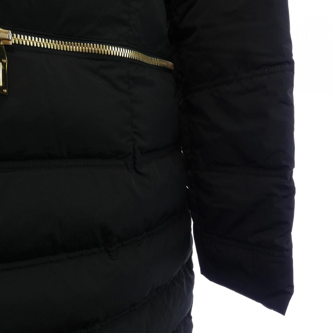 サルヴァトーレフェラガモ SALVATORE FERRAGAMO ダウンコート