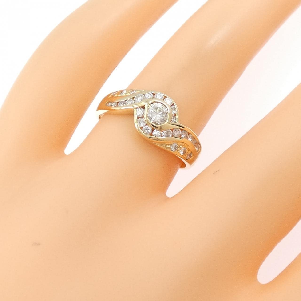 750YG ダイヤモンド リング