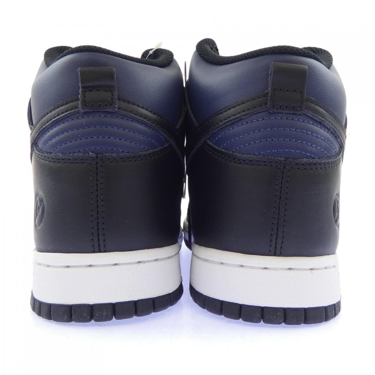 ナイキ NIKE DJ0383-400 スニーカー