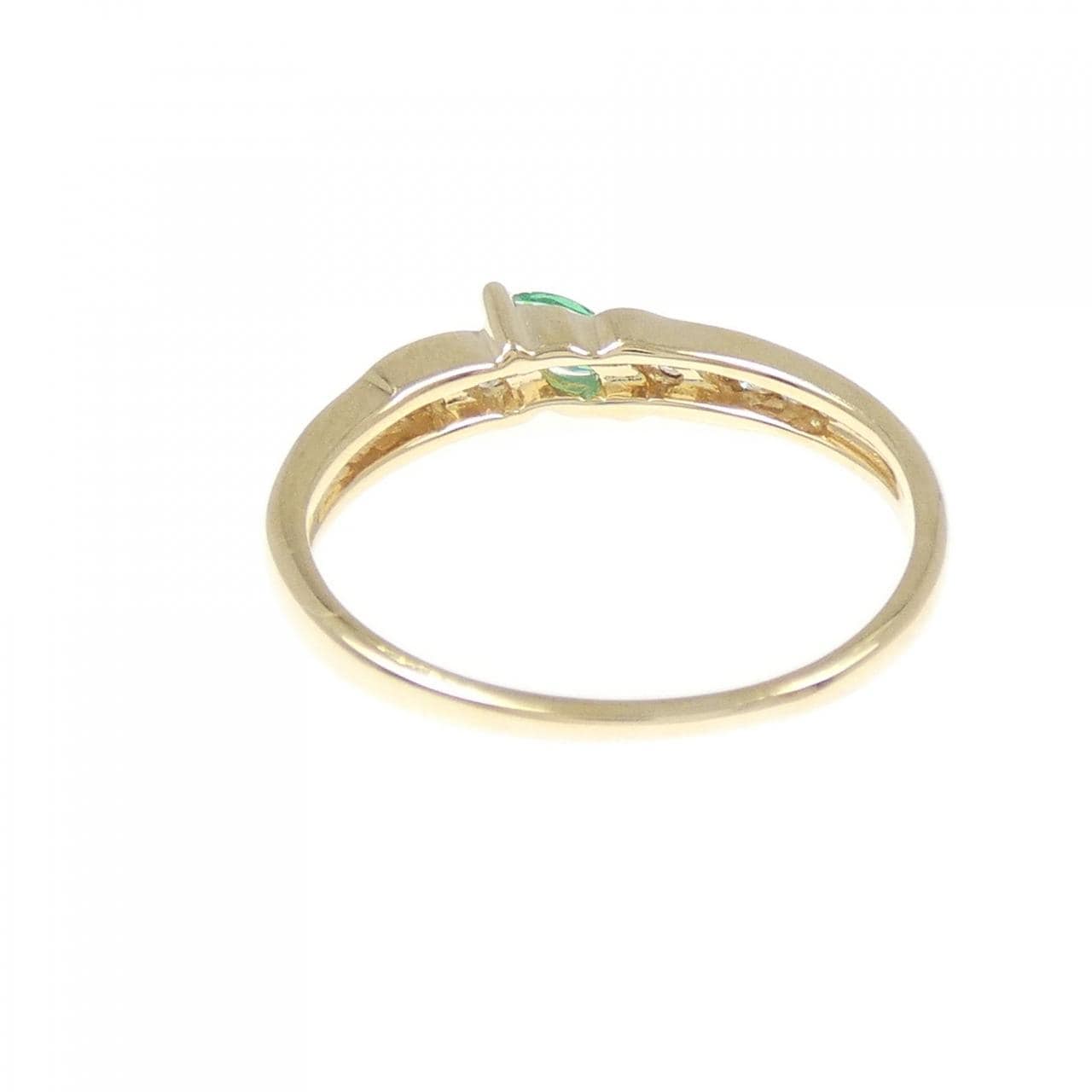 750YG エメラルド リング