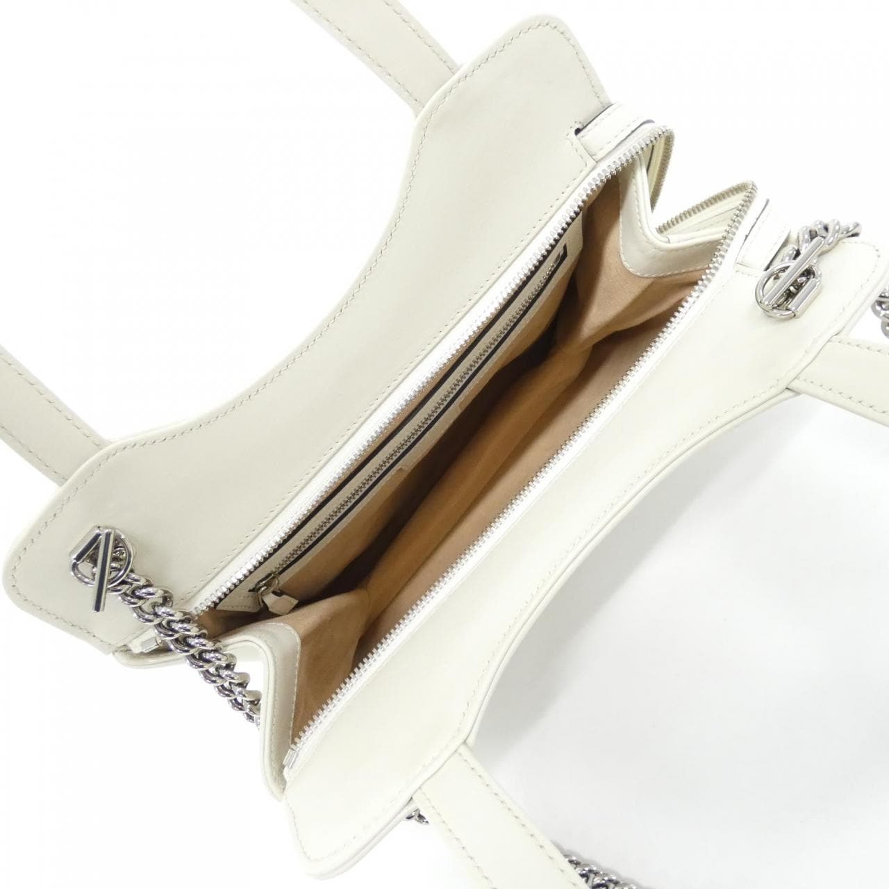 グッチ PETITE GG 745918 AACAW バッグ