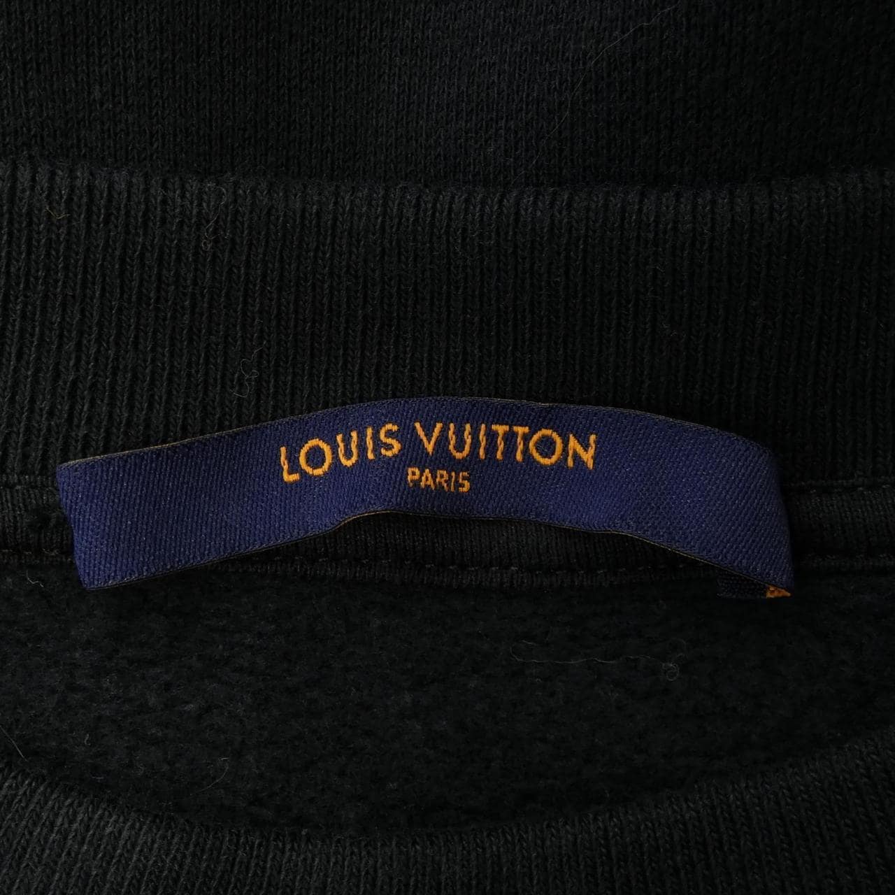 LOUIS VUITTON卫衣