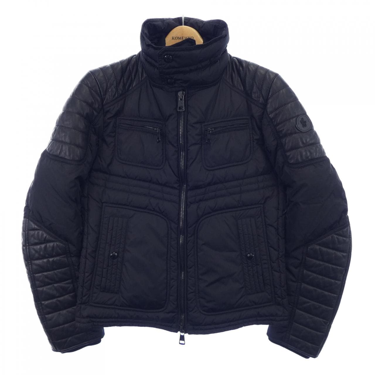 モンクレール MONCLER ダウンジャケット