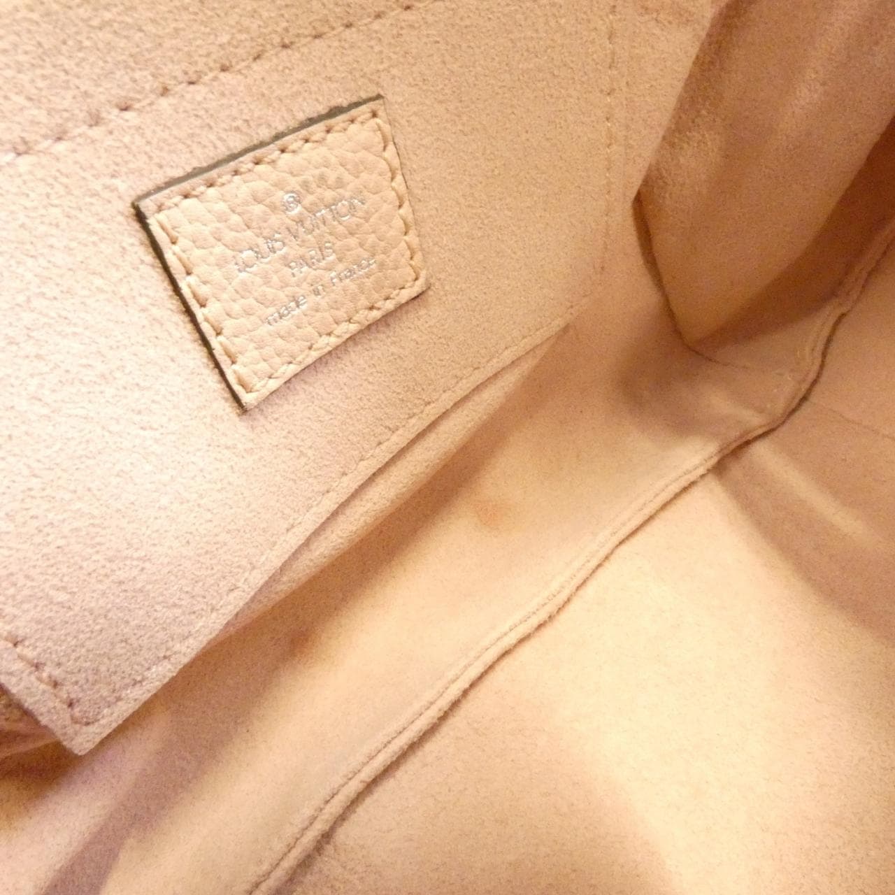 ルイヴィトン マヒナ スカラ ミニ M80092 ショルダーバッグ