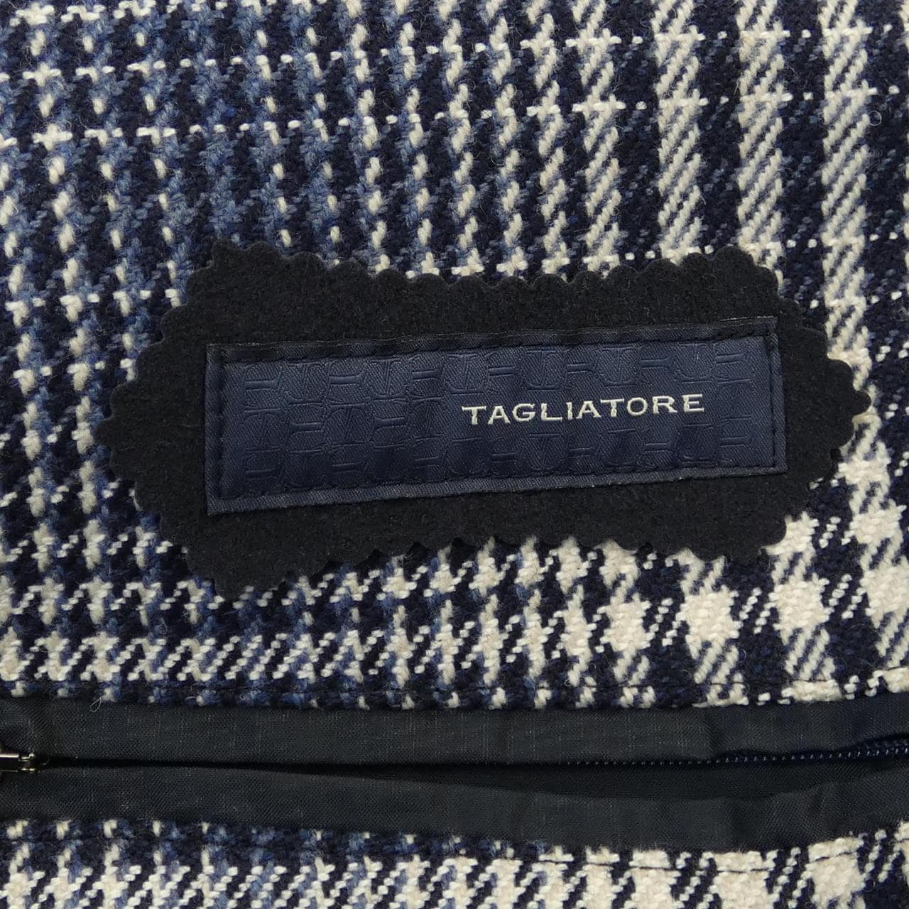 タリアトーレ TAGLIATORE コート