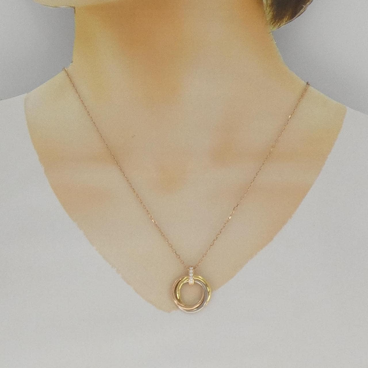 カルティエ トリニティ ネックレス