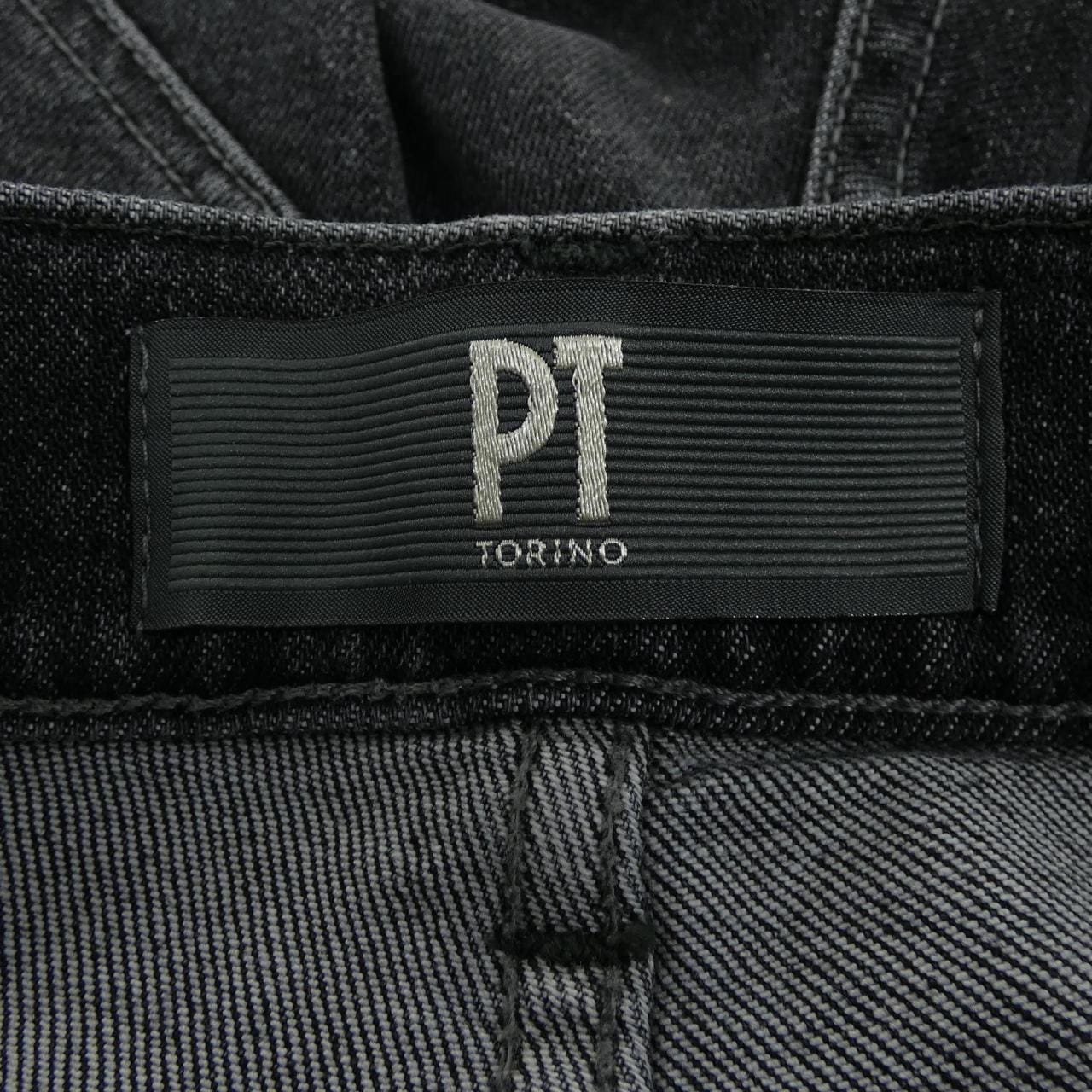 ピーティートリノ PT TORINO QP05B0 ジーンズ