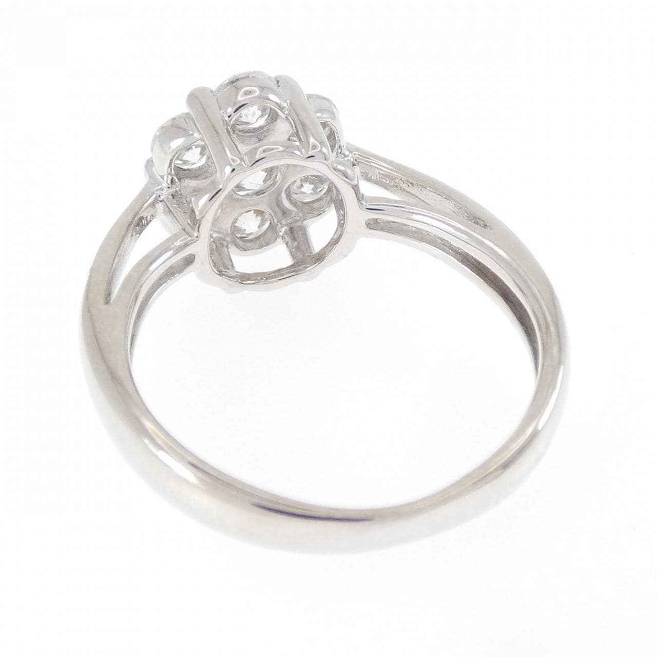 K18WG フラワー ダイヤモンド リング 1.00CT