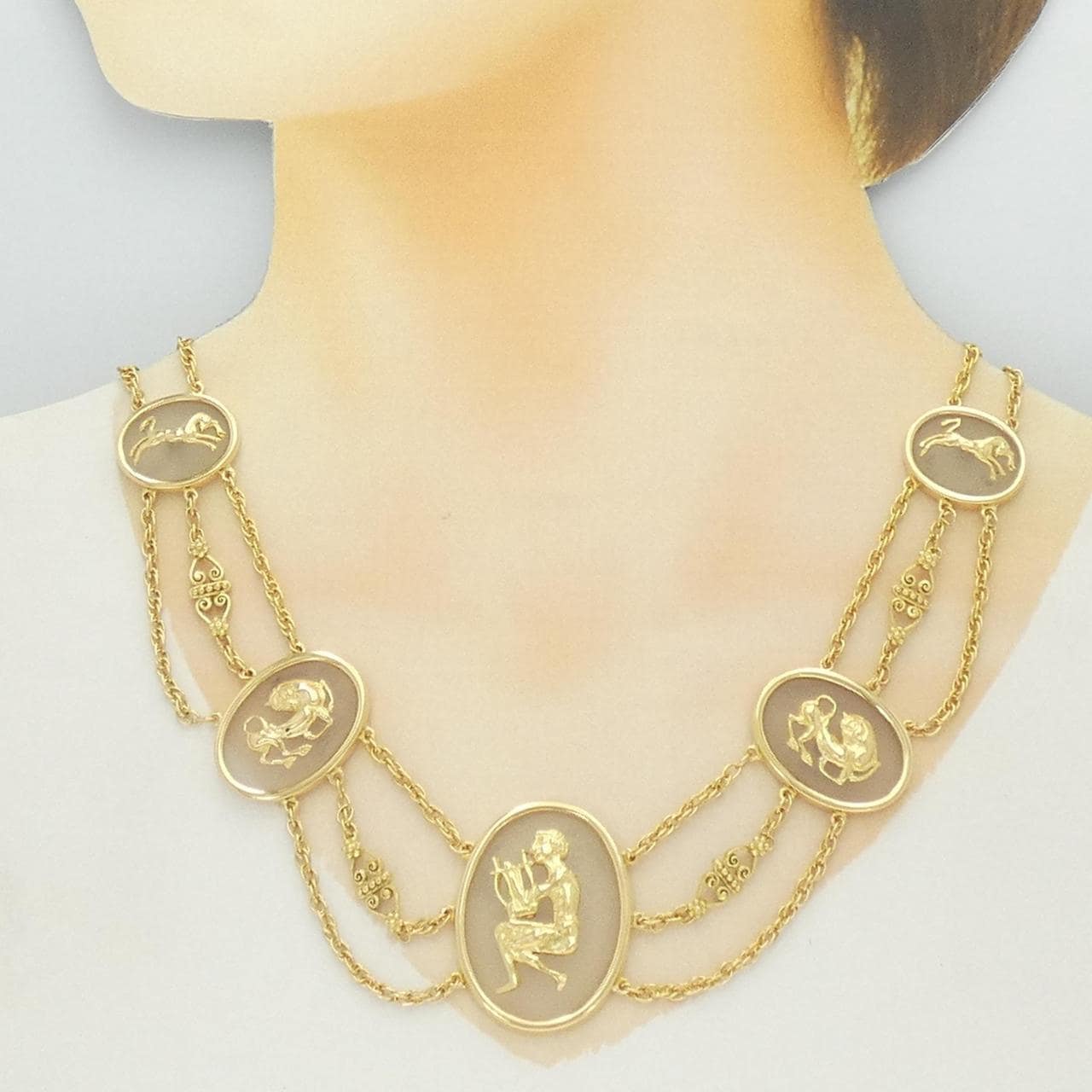 イリアス･ララウニス クオーツ ネックレス