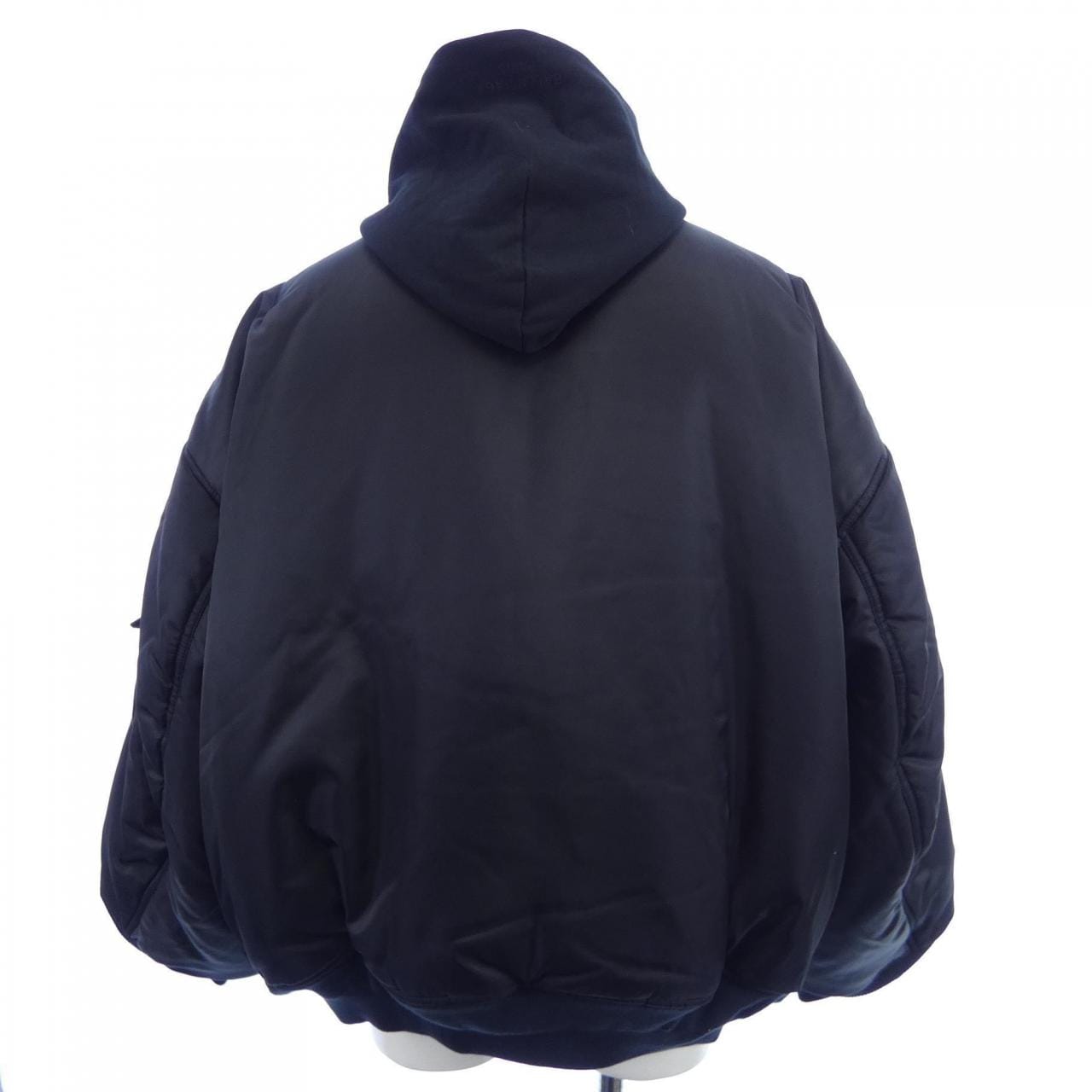 バレンシアガ BALENCIAGA 746456 TNO27 UNISEX ブルゾン