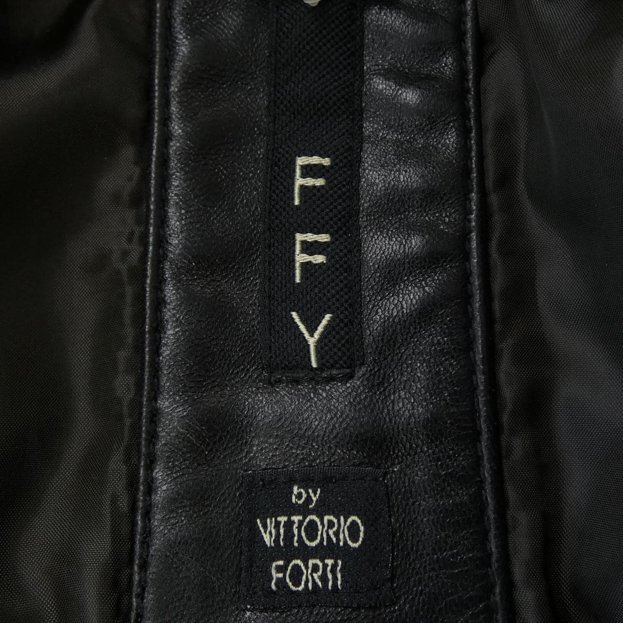 FFY レザーコート