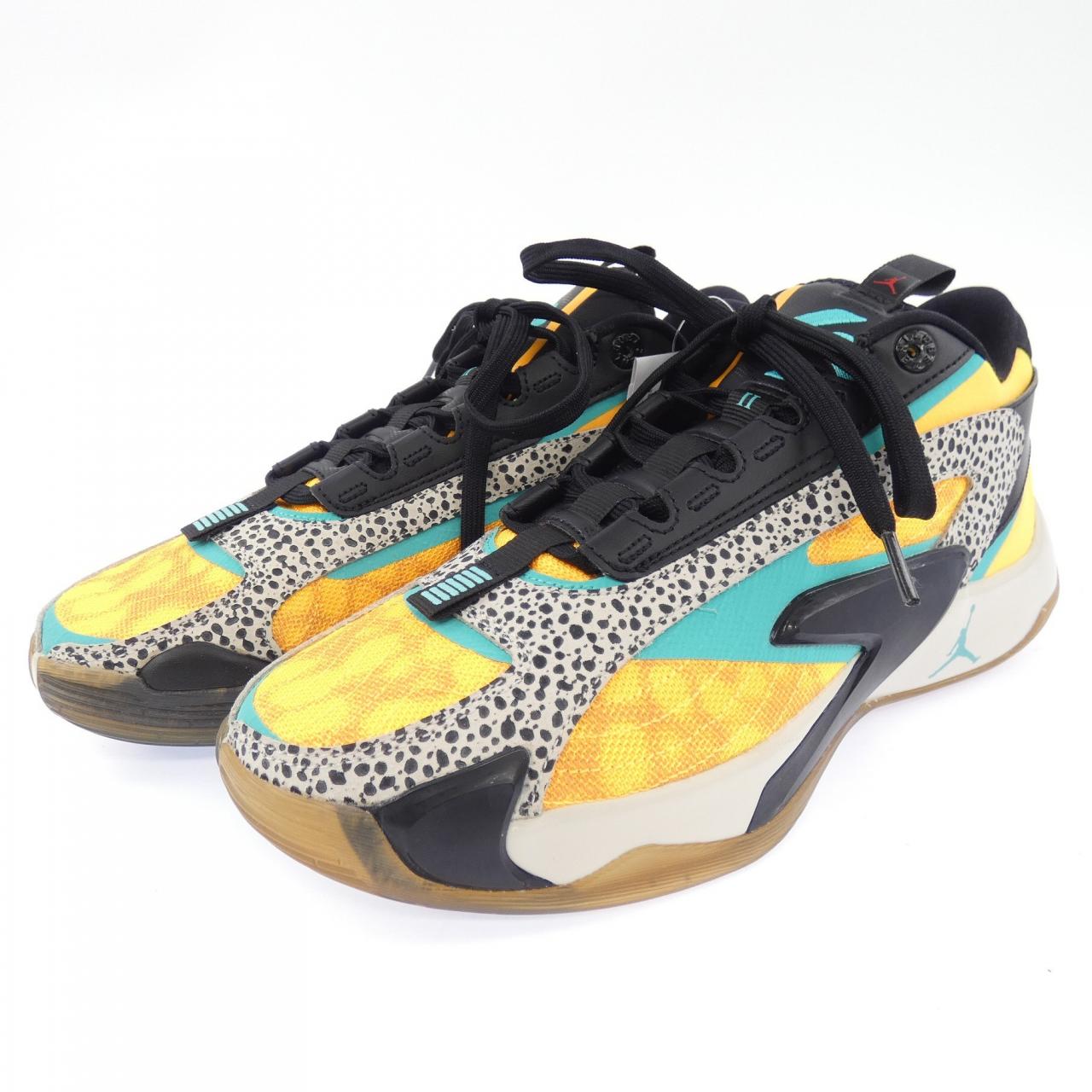 ナイキ ジョーダン NIKE JORDAN FQ9046-800 スニーカー