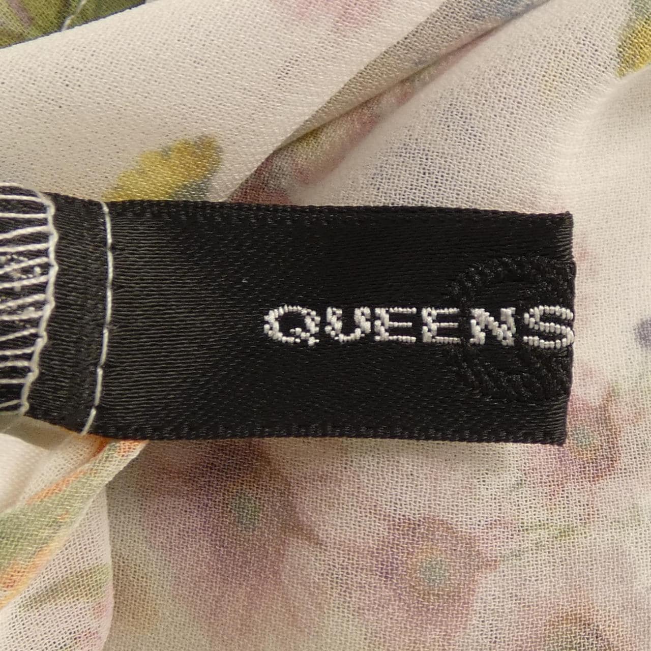 クィーンズコート QUEENS COURT トップス