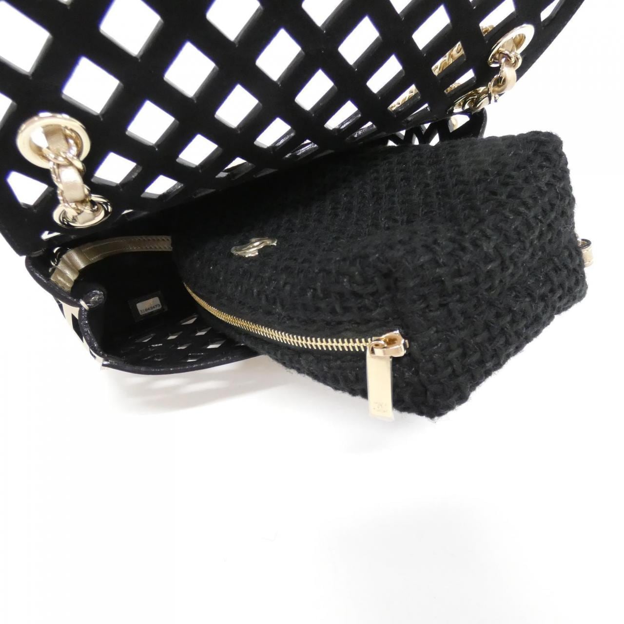 シャネル AS2370 ショルダーバッグ