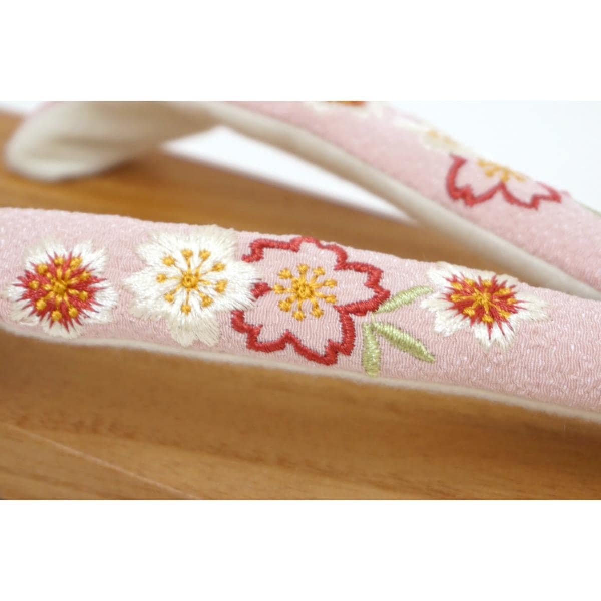 【新品】女下駄　桜　Ｍサイズ