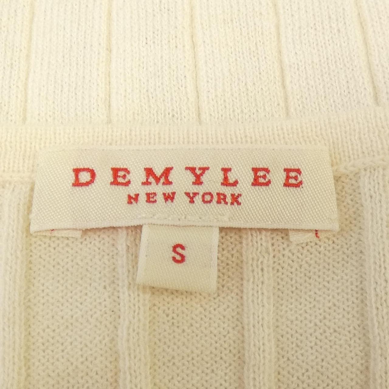 デミリー DEMYLEE ニット
