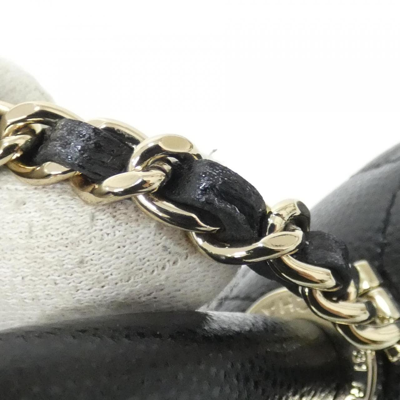 シャネル AP4244 チェーンクラッチ