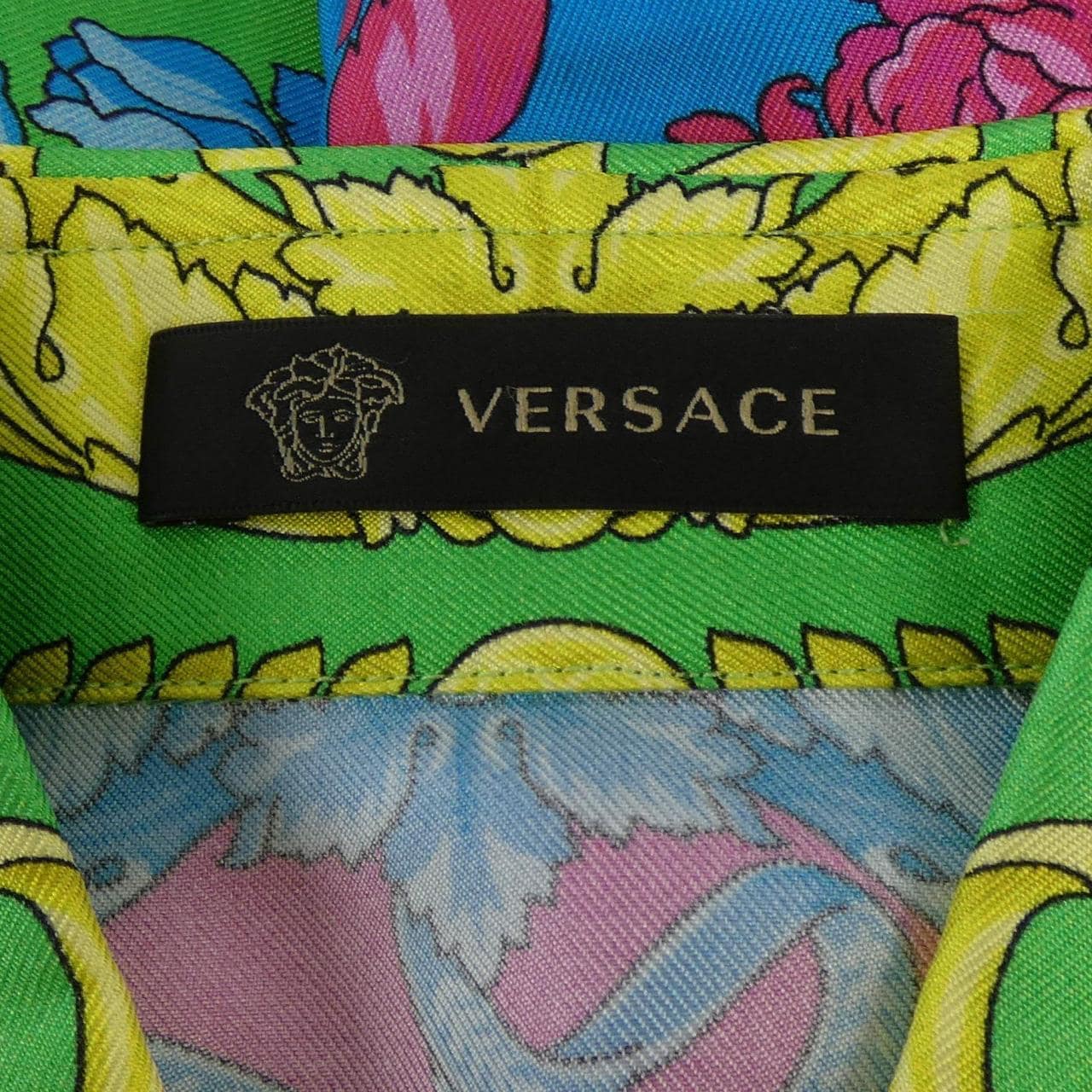 ヴェルサーチェ VERSACE A75980 シャツ