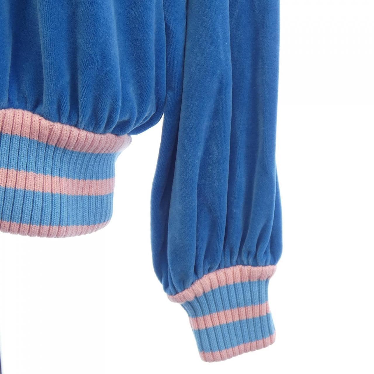 グッチ GUCCI 581085-XJBIO トップス