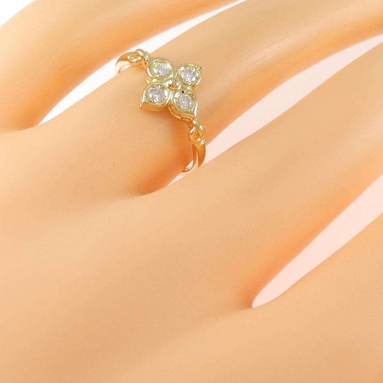 K18YG フラワー ダイヤモンド リング 0.14CT