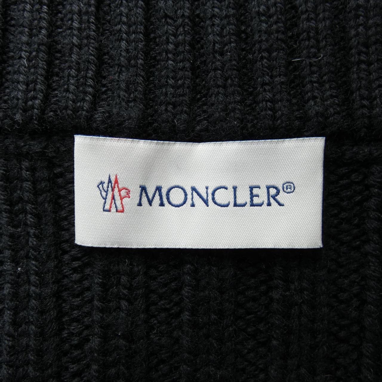 モンクレール MONCLER ダウンジャケット
