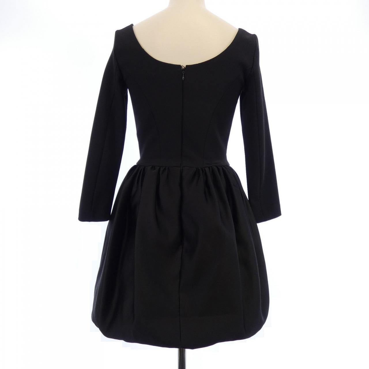 エリザベッタフランキ ELISABETTA FRANCHI ワンピース