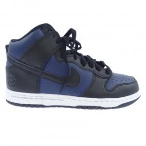 ナイキ NIKE DJ0383-400 スニーカー