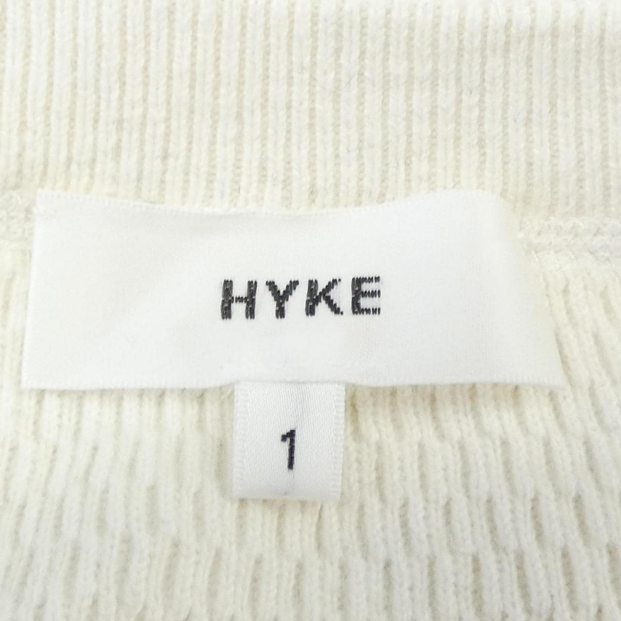 ハイク HYKE トップス
