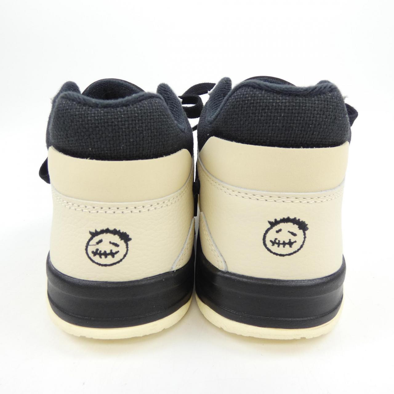 ナイキ ジョーダン NIKE JORDAN FZ8117-102 スニーカー