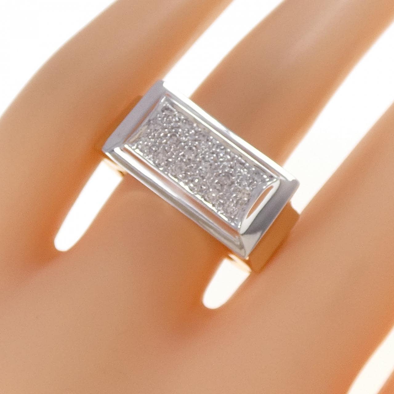 750WG/750PG ダイヤモンド リング