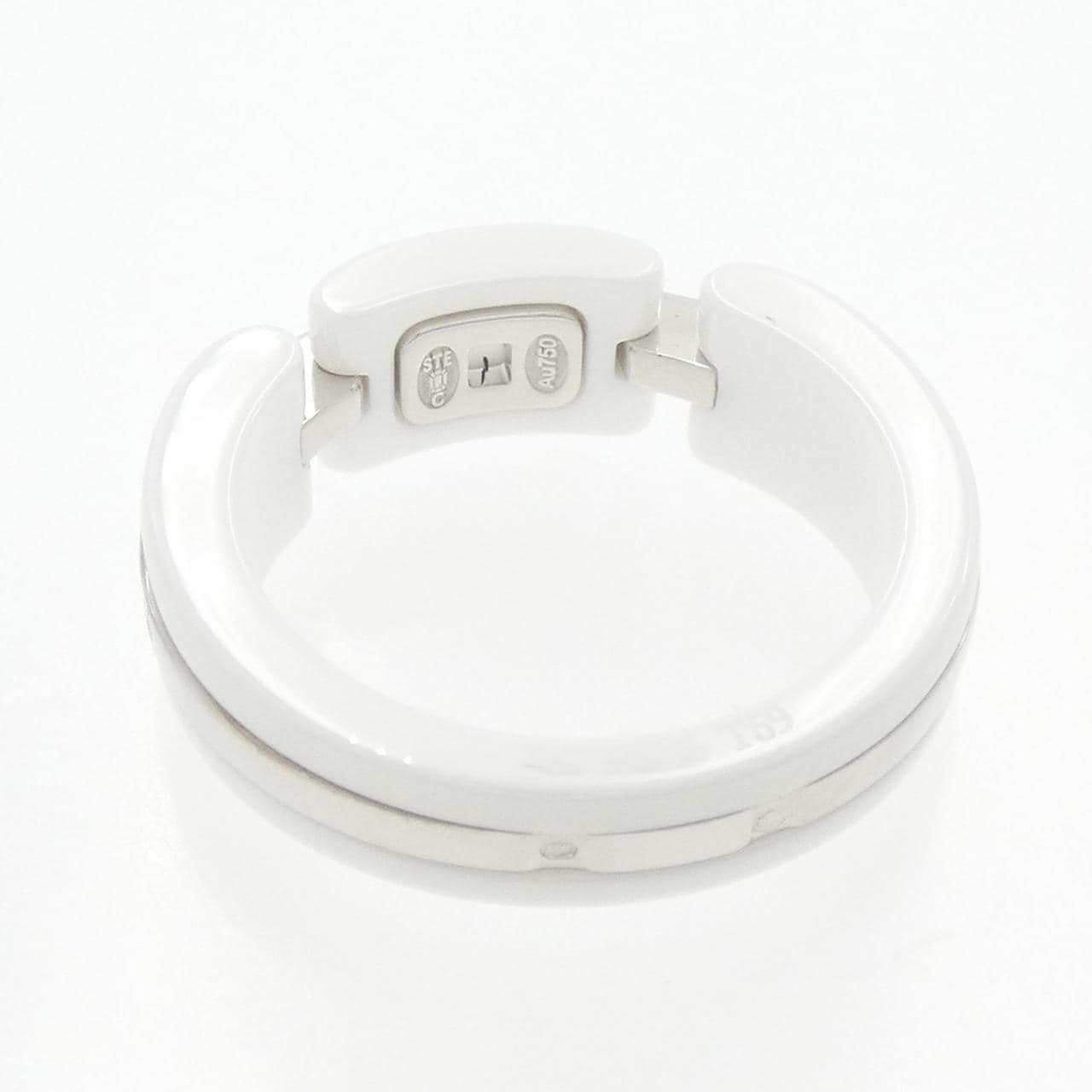 CHANEL Ultra Collection Medium Ring