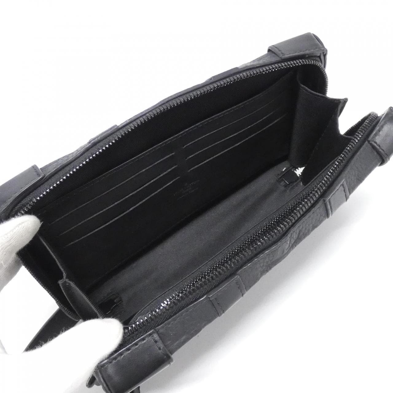 ルイヴィトン トリヨン モノグラム ソフトトランク ウォレット M80224 ショルダーバッグ