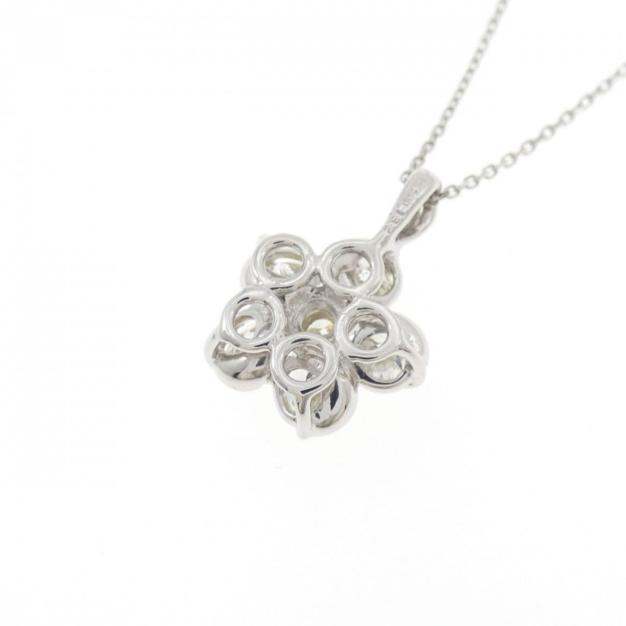 PT900/PT850 フラワー ダイヤモンド ネックレス 1.32CT