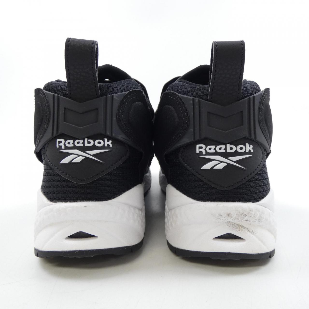 リーボック REEBOK スニーカー