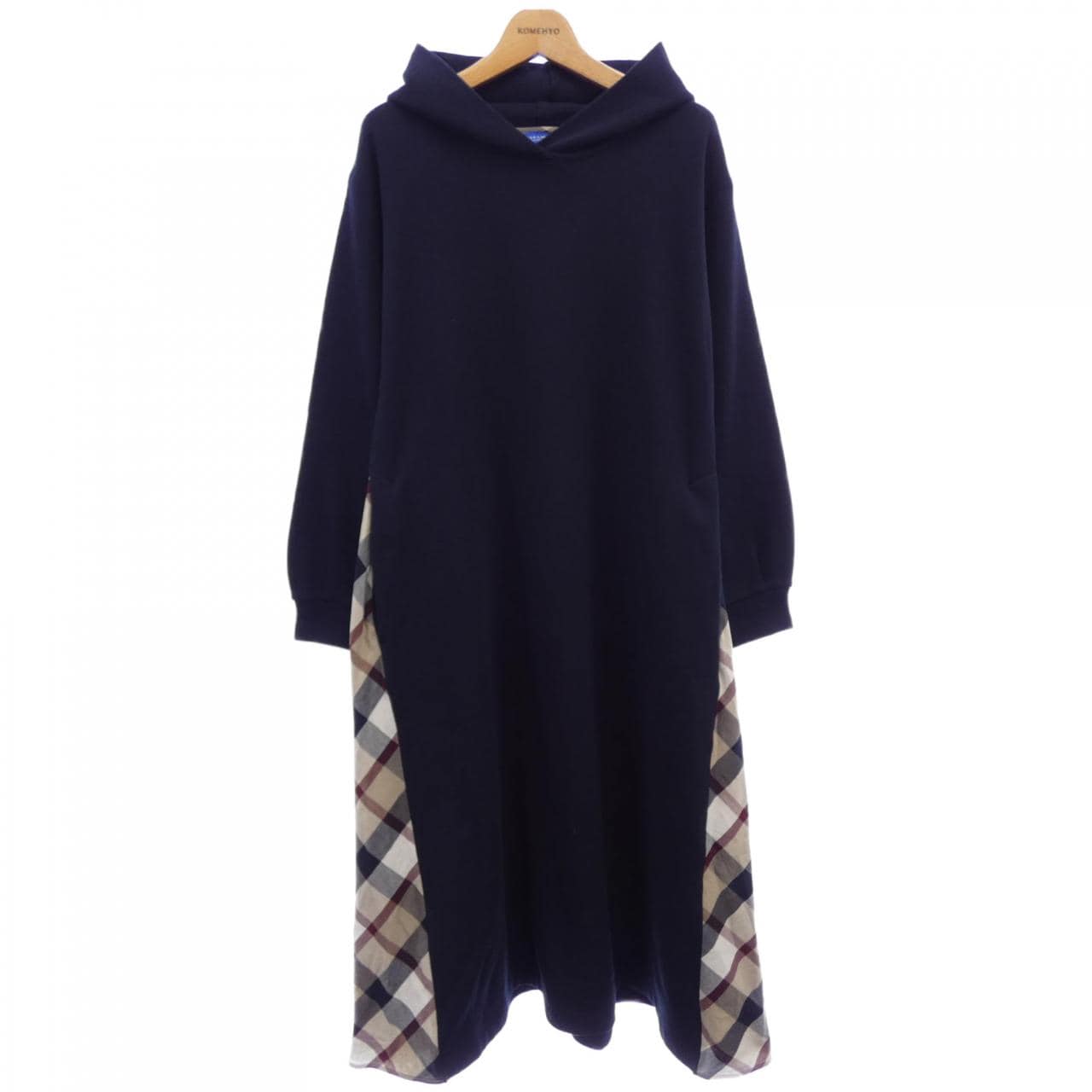 ブルーレーベルクレストブリッジ BLUE LABEL CRESTBRIDGE 56J06-559-29 ワンピース