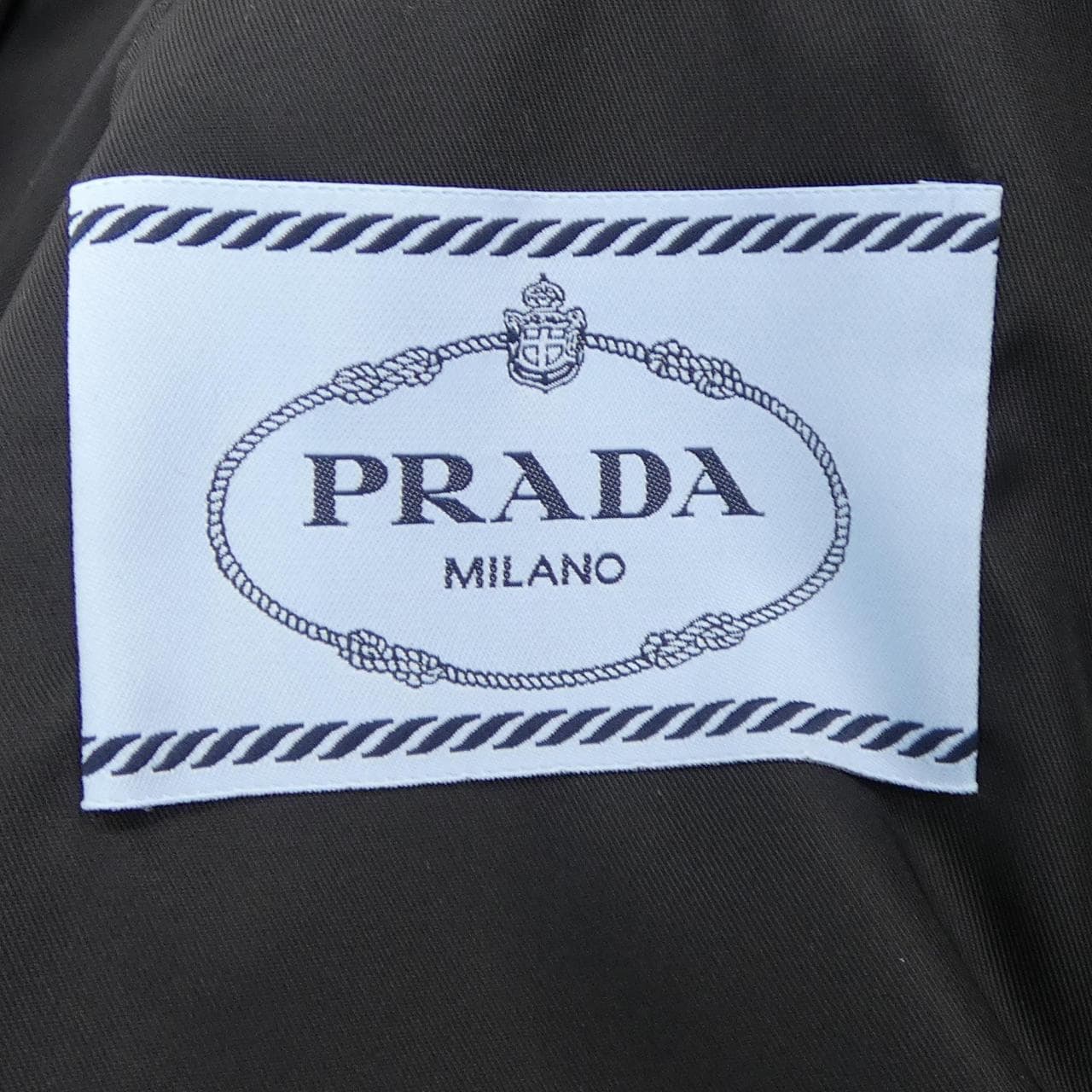 プラダ PRADA RE-NYLON クロップド ジャケット トライアングルロゴ 29X900 S202 1WQ8 ジャケット