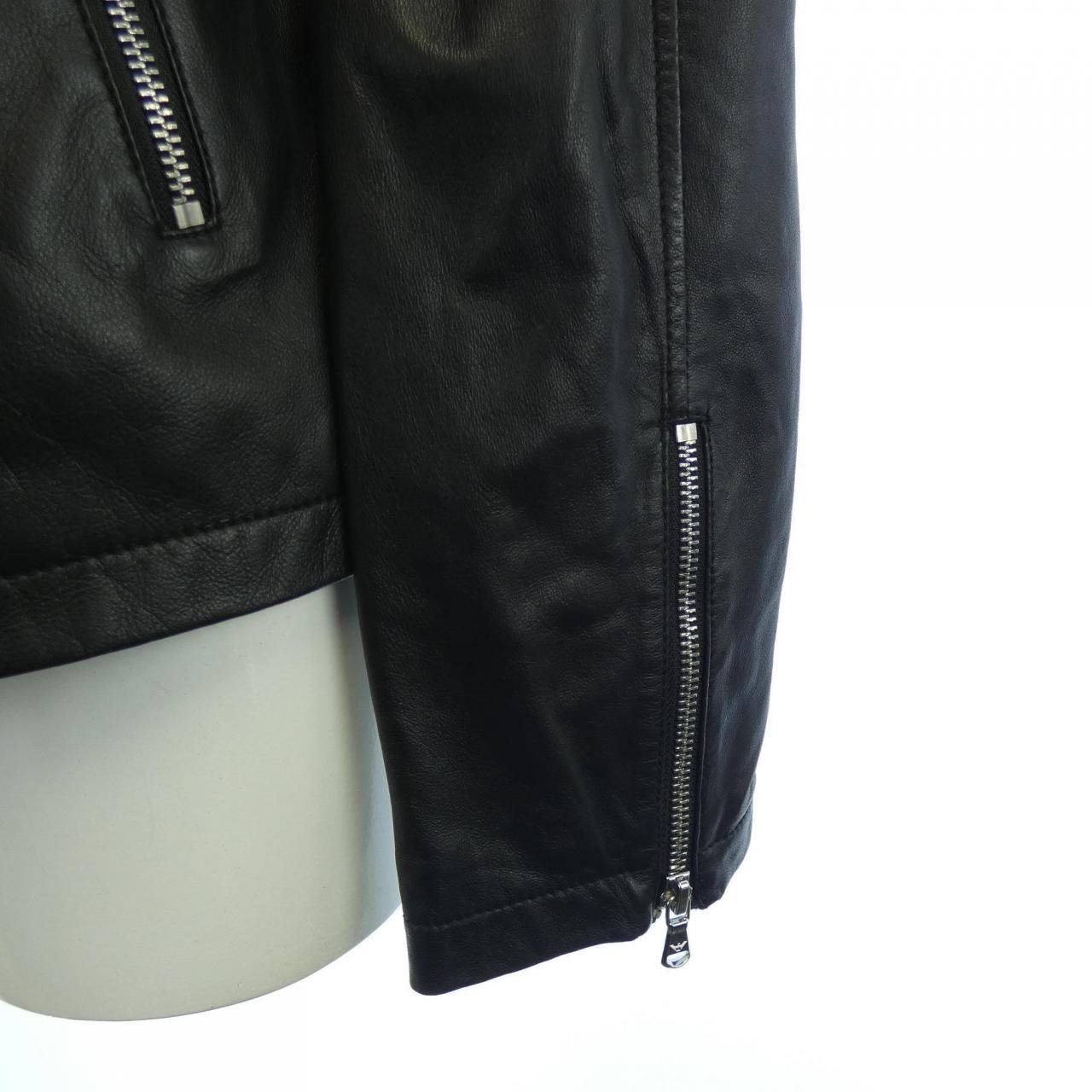 エンポリオアルマーニ EMPORIO ARMANI レザーライダースジャケット