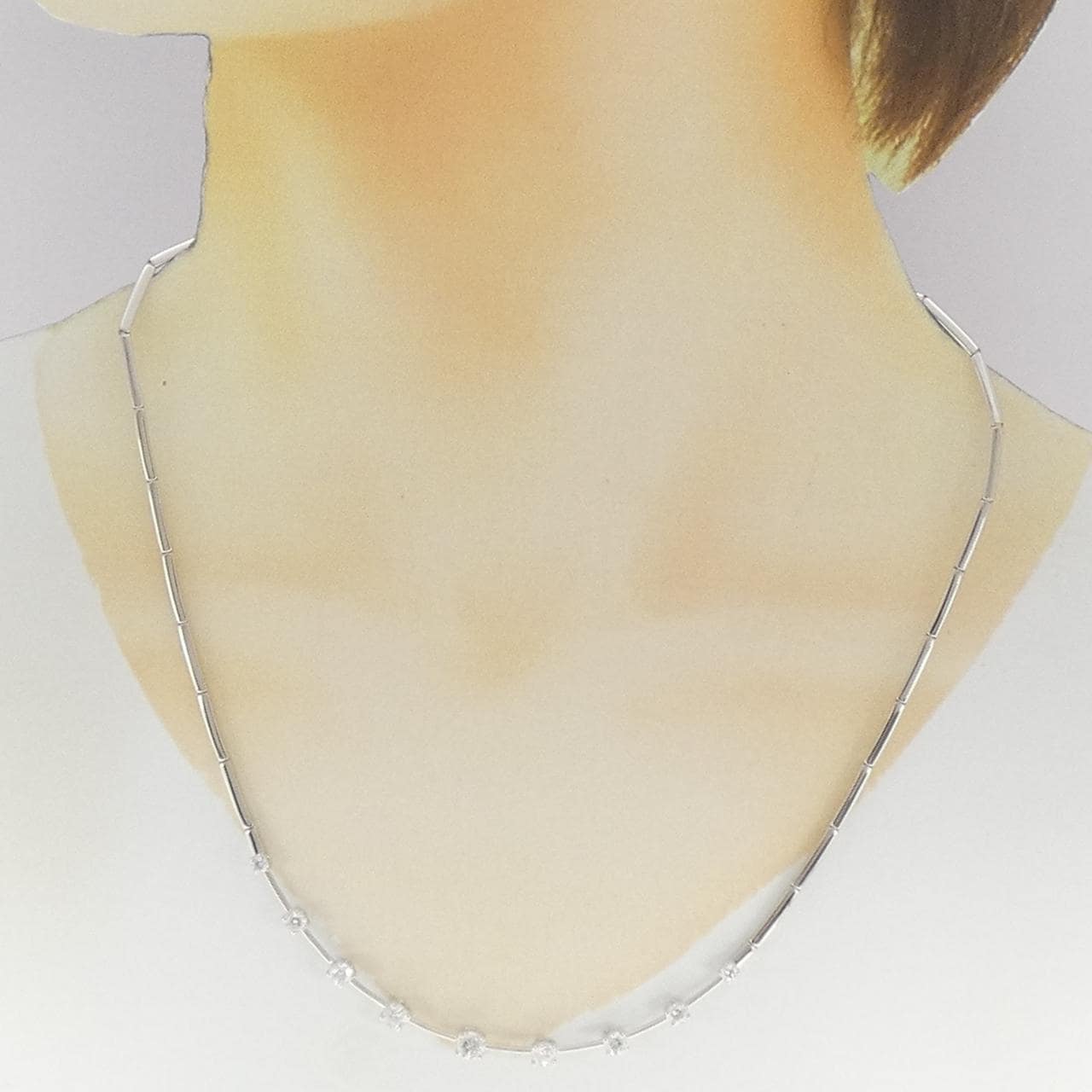 モニッケンダム ダイヤモンド ネックレス 1.68CT